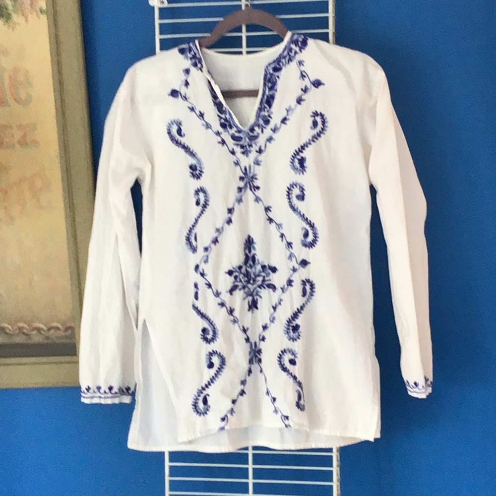 Shirt/tunic, beach, coastal grandma, mama mia style